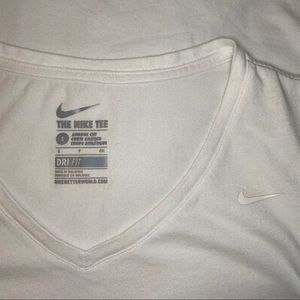 Nike | W V-Neck Athletic Tee | Dri-Fit | White | S